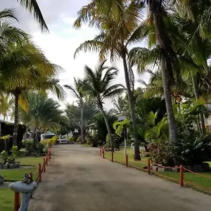 Los Jardines Monte Cristi